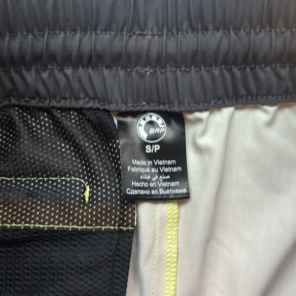 Sea-Doo Men’s 18″ Classic Boardshorts Orange - Picture 4 of 9